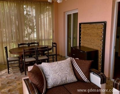Sunset Apartments, , alojamiento privado en Bar, Montenegro - 270AFF23-F7F2-4C04-9AF4-7487ADE82C8E